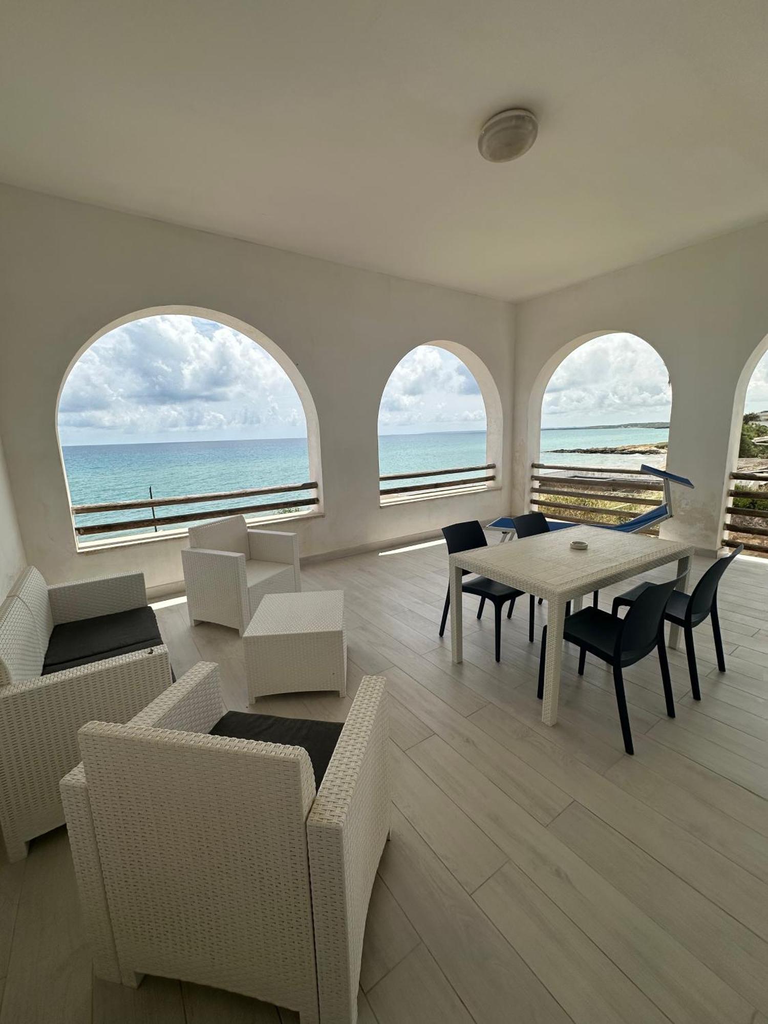 Отель La Riva Lido di Noto Экстерьер фото